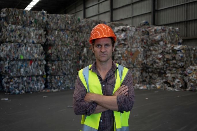 War On Waste - Tuning Into Plastic Waste